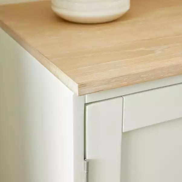 Churchgate Ivory Panel Door Base Unit - Image 5